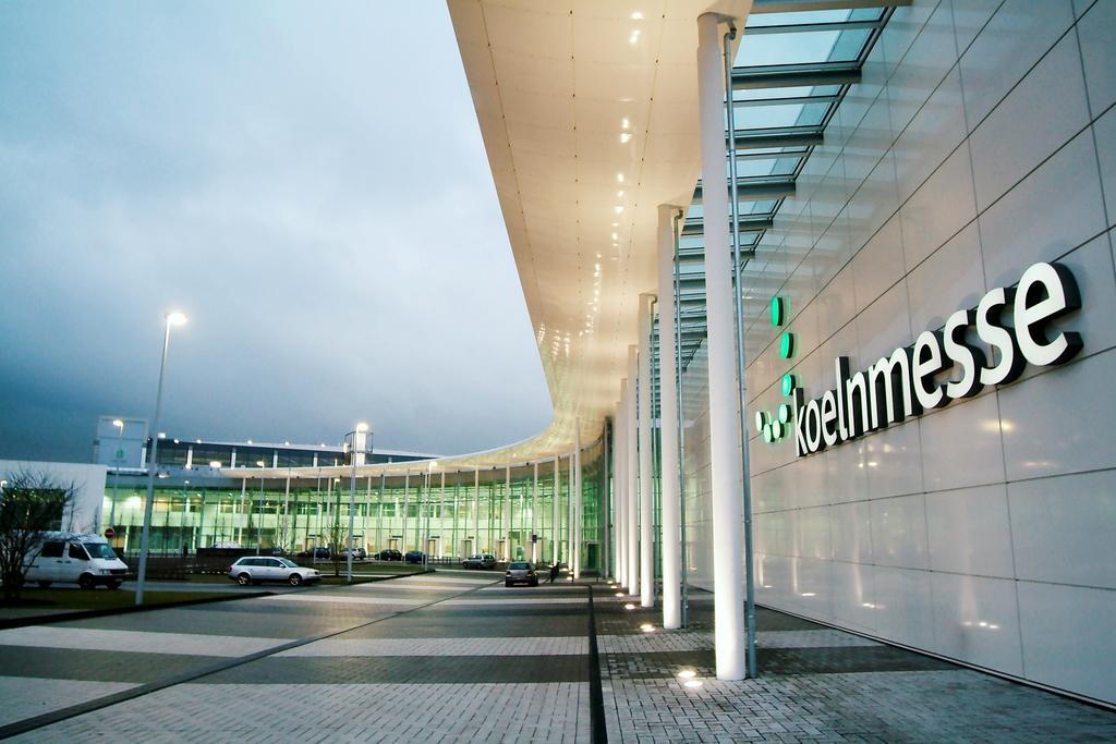 Smarty Cologne Dom Hotel - Boardinghouse - Kontaktloser Self Check-In Zewnętrze zdjęcie